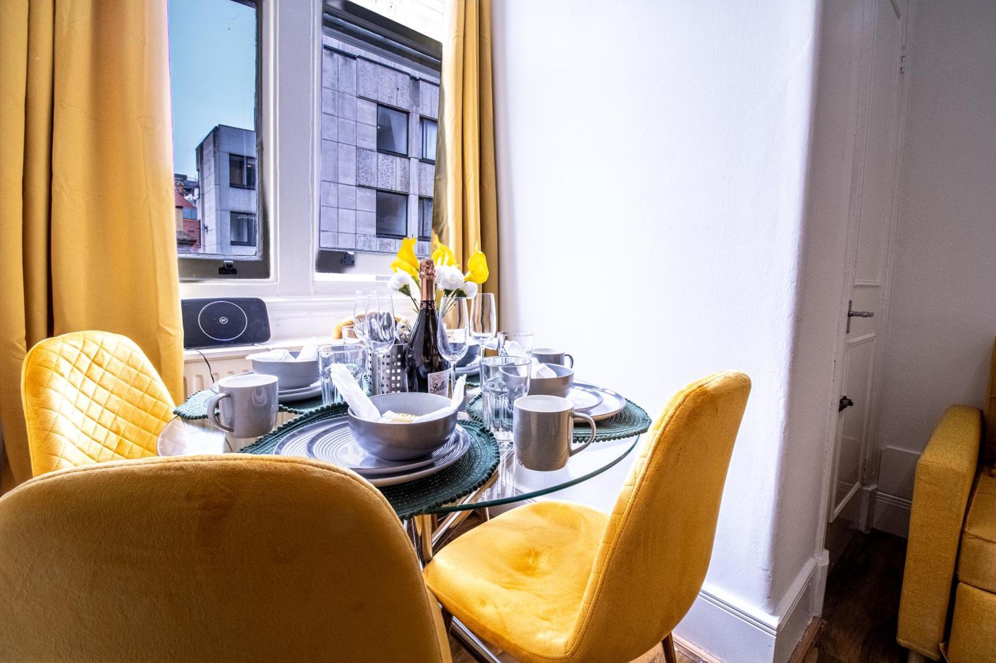 Luxurious Apartments On Oxford Street 伦敦 外观 照片