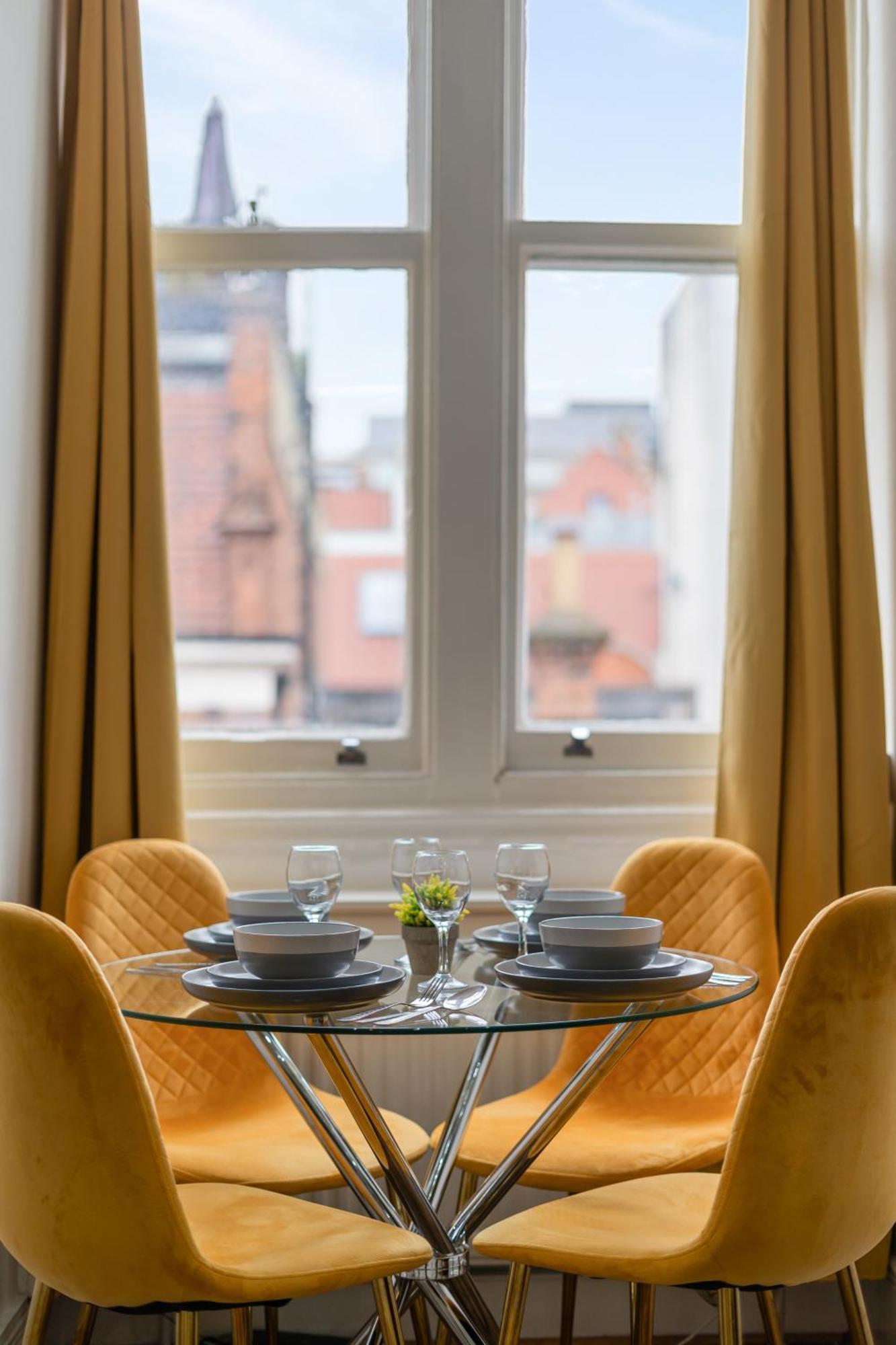 Luxurious Apartments On Oxford Street 伦敦 外观 照片